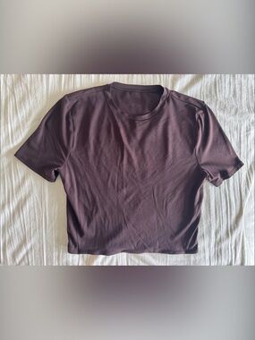 Lululemon Athletica- Wundermost Ultra-Soft Nulu Cropped T-Shirt French Press - M